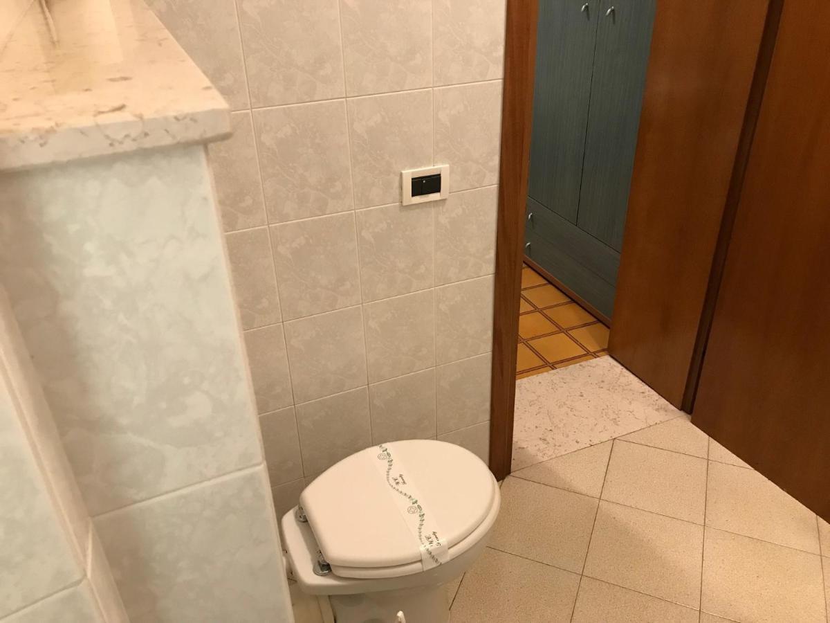 Hotel Amico Fritz Livorno Habitación foto
